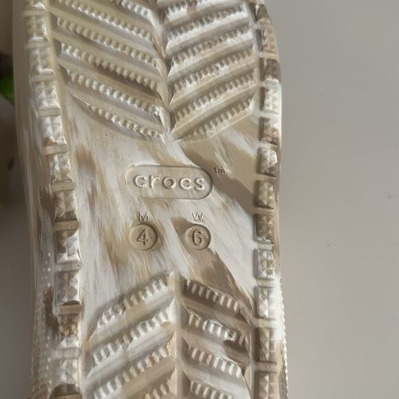 CROCS Classic Marbled Sandals V2 NWT - Picture 5 of 5